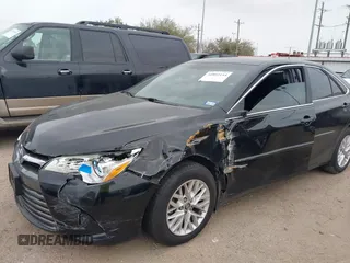 2017 Toyota Camry XLE with VIN 4T1BF1FK0HU344840, listed as a IAAI auction lot 41802154 with 132,807 mi miles. Bid and sale history available at carsss.com. Image 6.