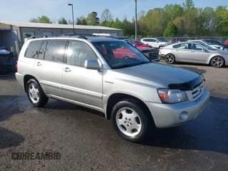 2005 Toyota Highlander z VIN JTEEP21A250076407, wystawiony jako IAAI lot #42050850 z przebiegiem 144 143 mil mil oraz . Historia ofert i sprzedaży dostępna na DreamBid. Obrazek 1.