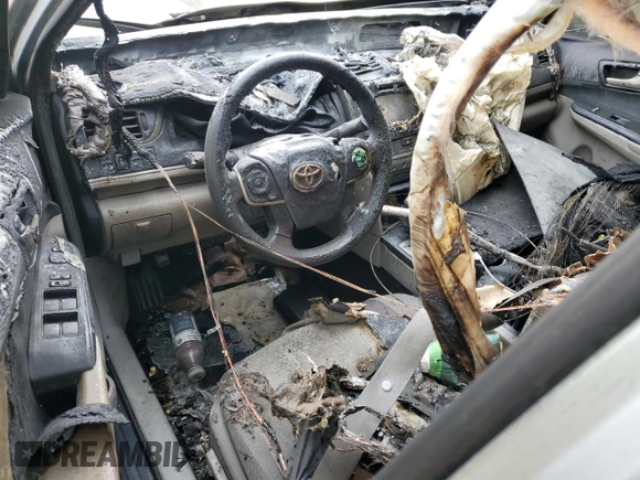 2014 Toyota Camry L with VIN 4T1BF1FK6EU849549, listed as a Copart auction lot 47782015 with Not Provided miles and Non Repairable. Bid and sale history available at carsss.com. Image 8.