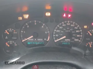 2004 Chevrolet Blazer LS z VIN 1GNDT13X34K157711, wystawiony jako IAAI lot #41282289 z przebiegiem 148 013 mil mil oraz . Historia ofert i sprzedaży dostępna na DreamBid. Obrazek 7.