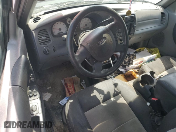 2005 Ford Ranger XL with VIN 1FTYR11U95PA74645, listed as a Copart auction lot 61814985 with 204,878 mi miles and Clean title. Bid and sale history available at DreamBid. Image 8.