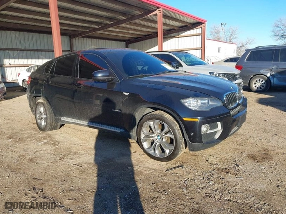 2014 BMW X6 xDrive35i with VIN 5UXFG2C59E0H11200, listed as a IAAI auction lot 41151158 with 140,478 mi miles. Bid and sale history available at carsss.com. Image 1.