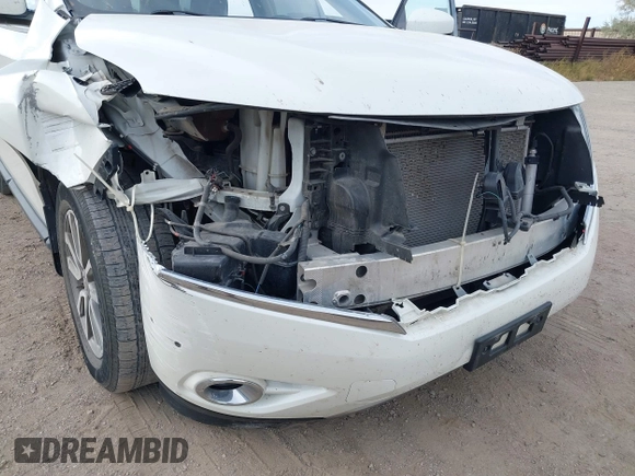 2016 Nissan Pathfinder SV with VIN 5N1AR2MM6GC620861, listed as a IAAI auction lot 40501234 with 107,424 mi miles and . Bid and sale history available at DreamBid. Image 6.