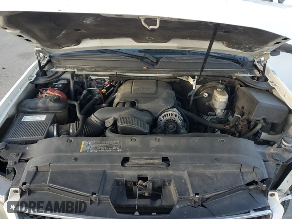 2008 Chevrolet Suburban LT w/3LT with VIN 1GNFK16358J242601, listed as a Copart auction lot 47931135 with 336,023 mi miles and Salvage Title. Bid and sale history available at carsss.com. Image 13.