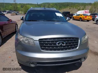 2005 Infiniti FX35 with VIN JNRAS08U45X107511, listed as a IAAI auction lot 42039129 with 255,664 mi miles. Bid and sale history available at carsss.com. Image 6.