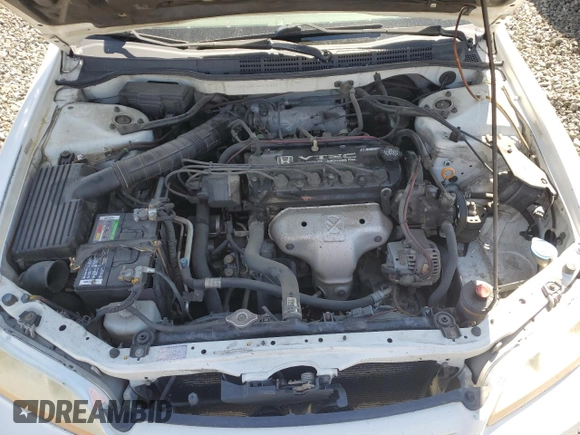 1998 Honda Accord LX z VIN 1HGCG5649WA145400, wystawiony jako Copart lot #56373105 z przebiegiem 319 020 mil mil oraz Szkoda całkowita • Salvage title. Historia ofert i sprzedaży dostępna na DreamBid. Obrazek 11.