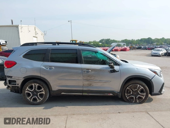 2023 Subaru Ascent Limited z VIN 4S4WMAUD2P3416461, wystawiony jako IAAI lot #42492132 z przebiegiem 25 658 mil mil oraz . Historia ofert i sprzedaży dostępna na DreamBid. Obrazek 14.