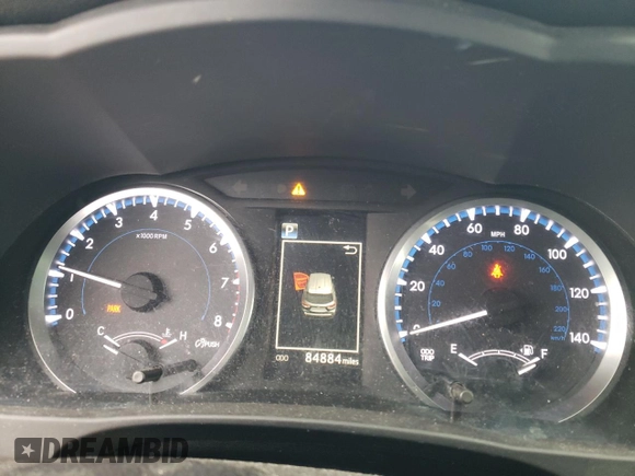 2017 Toyota Highlander LE with VIN 5TDBZRFH5HS375505, listed as a Copart auction lot 47137925 with 84,884 mi miles and Salvage title. Bid and sale history available at DreamBid. Image 9.