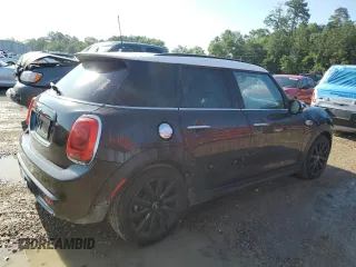 2016 MINI Hardtop 4 Door S z VIN WMWXU3C52G2B67552, wystawiony jako Copart lot #55983245 z przebiegiem 85 180 mil mil oraz Szkody całkowita. Historia ofert i sprzedaży dostępna na DreamBid. Obrazek 3.