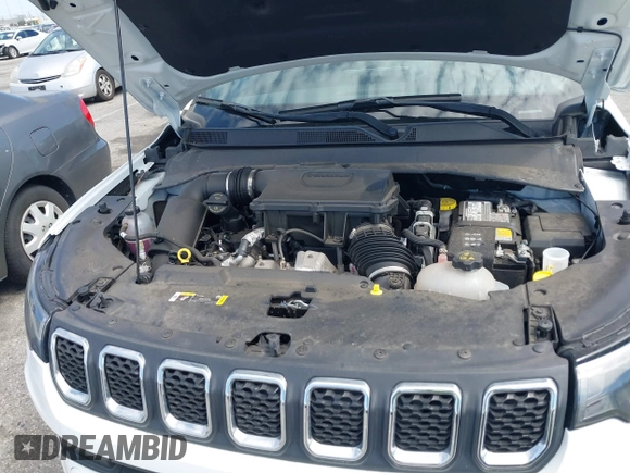 2023 Jeep Compass Latitude z VIN 3C4NJDBN1PT538478, wystawiony jako IAAI lot #41804312 z przebiegiem 14 228 mil mil oraz . Historia ofert i sprzedaży dostępna na DreamBid. Obrazek 10.