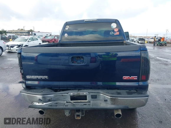 2006 GMC Sierra 1500 SLE1 z VIN 2GTEC13T561238691, wystawiony jako IAAI lot #41579152 z przebiegiem 147 026 mil mil oraz . Historia ofert i sprzedaży dostępna na DreamBid. Obrazek 16.