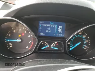2014 Ford Escape SE z VIN 1FMCU0G92EUA54644, wystawiony jako Copart lot #61452975 z przebiegiem 84 146 mil mil oraz Czysty tytuł • Clean title. Historia ofert i sprzedaży dostępna na DreamBid. Obrazek 9.