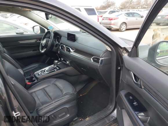 2018 Mazda CX-5 Grand Touring with VIN JM3KFBDM8J0441867, listed as a IAAI auction lot 41565147 with 62,466 mi miles. Bid and sale history available at carsss.com. Image 5.