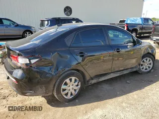2022 Kia Rio S with VIN 3KPA24AD5NE463208, listed as a Copart auction lot 68380014 with 37,572 mi miles and Salvage Title. Bid and sale history available at DreamBid. Image 3.