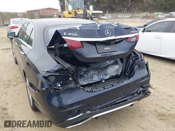 2021 Mercedes-Benz E-Class E 450 with VIN W1KZF5KB8MA920885, listed as a IAAI auction lot 41547975 with 24,000 mi miles. Bid and sale history available at carsss.com. Image 16.