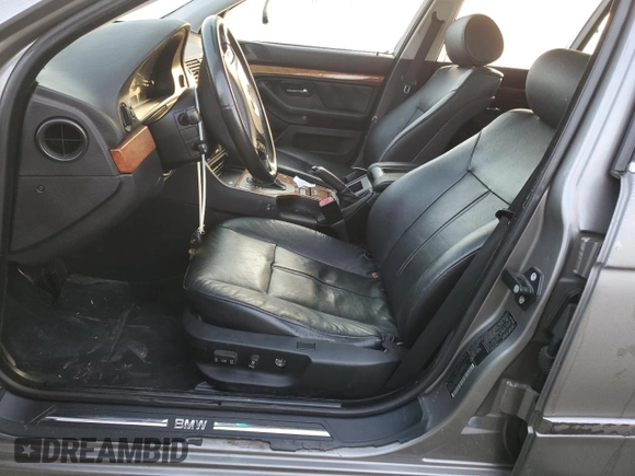 2002 BMW 5 Series 525iAT with VIN WBADS434X2GE10428, listed as a Copart auction lot 83689954 with 183,737 mi miles and Salvage Title. Bid and sale history available at carsss.com. Image 7.