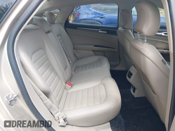2017 Ford Fusion SE with VIN 3FA6P0PU6HR269331, listed as a IAAI auction lot 42116836 with 187,407 mi miles and . Bid and sale history available at carsss.com. Image 8.