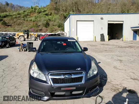 2013 Subaru Legacy 2.5i z VIN 4S3BMBA67D3035859, wystawiony jako Copart lot #52052765 z przebiegiem 197 732 mil mil oraz Szkoda całkowita • Salvage title. Historia ofert i sprzedaży dostępna na DreamBid. Obrazek 10.