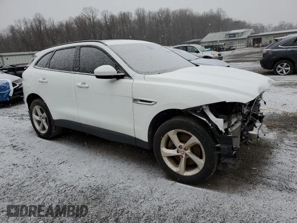 2018 Jaguar F-PACE 30t Premium with VIN SADCJ2GX1JA294226, listed as a Copart auction lot 45040265 with 59,721 mi miles and Clean Title. Bid and sale history available at carsss.com. Image 4.