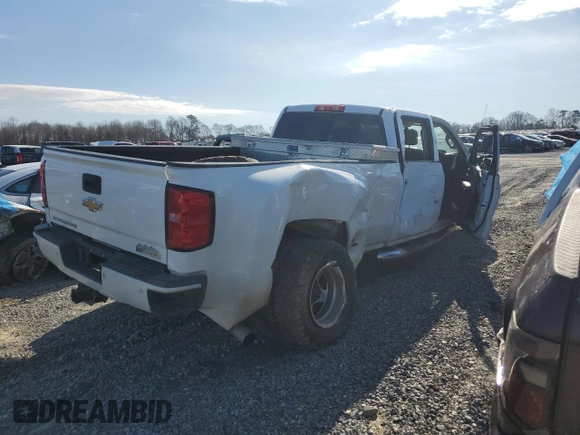 2015 Chevrolet Silverado 3500HD LT with VIN 1GC4KZC8XFF158854, listed as a Copart auction lot 86585564 with 0 mi miles and Salvage Title. Bid and sale history available at carsss.com. Image 3.