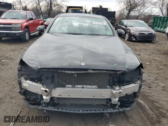2017 Mercedes-Benz E 300 Luxury with VIN WDDZF4KB9HA119091, listed as a Copart auction lot 47173135 with 35,102 mi miles and Salvage Title. Bid and sale history available at DreamBid. Image 5.