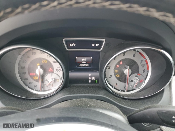 2015 Mercedes-Benz GLA-Class GLA 250 with VIN WDCTG4EB1FJ111227, listed as a Copart auction lot 49957235 with 233,935 mi miles and Salvage Title. Bid and sale history available at carsss.com. Image 9.