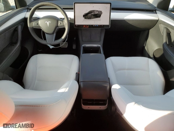 2022 Tesla Model Y Long Range with VIN 7SAYGAEE3NF547459, listed as a Copart auction lot 44342435 with 23,723 mi miles and Non Repairable. Bid and sale history available at carsss.com. Image 8.