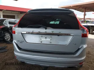 2015 Volvo XC60 T6 Platinum с VIN YV4902RMXF2719971, выставлен на аукционе IAAI как лот 41970301 с пробегом 63 399 миль миль и . История ставок и продаж доступна на DreamBid. Изображение 16.