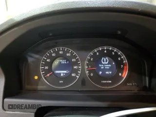 2008 Volvo V70 with VIN YV1BW982381051882, listed as a Copart auction lot 41446635 with 173,637 mi miles and Salvage Title. Bid and sale history available at DreamBid. Image 9.