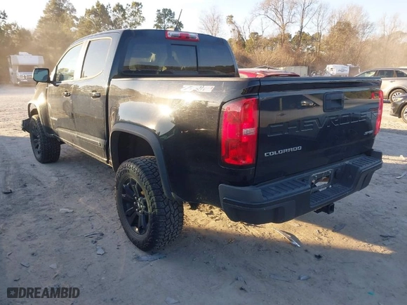 2021 Chevrolet Colorado 4WD ZR2 with VIN 1GCGTEEN7M1111068, listed as a IAAI auction lot 41335634 with 96,261 mi miles. Bid and sale history available at carsss.com. Image 3.