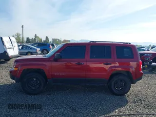 2016 Jeep Patriot Sport with VIN 1C4NJRBB2GD510987, listed as a IAAI auction lot 41993520 with 139,620 mi miles and . Bid and sale history available at DreamBid. Image 14.