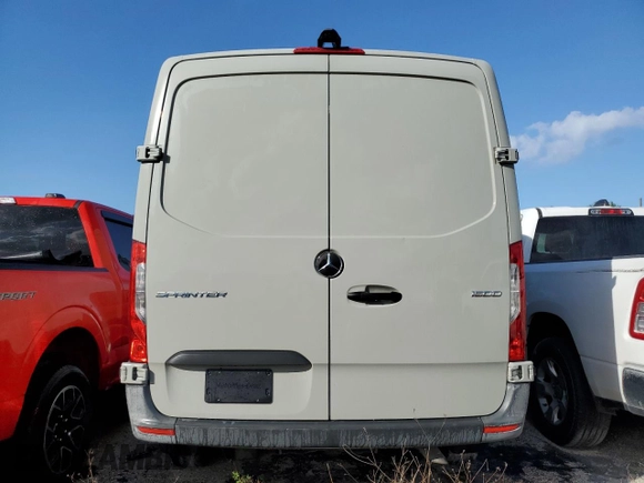 2021 Mercedes-Benz Sprinter Cargo with VIN W1Y70BGY0MT066375, listed as a Copart auction lot 75641534 with Not Provided miles and Salvage Title. Bid and sale history available at carsss.com. Image 6.