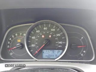 2015 Toyota RAV4 XLE z VIN 2T3WFREV0FW164984, wystawiony jako IAAI lot #42475525 z przebiegiem 265 579 mil mil oraz . Historia ofert i sprzedaży dostępna na DreamBid. Obrazek 7.