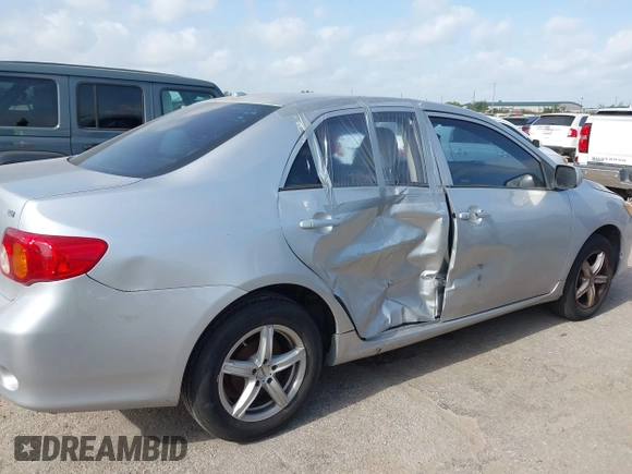 2010 Toyota Corolla z VIN 1NXBU4EE0AZ378110, wystawiony jako IAAI lot #42564623 z przebiegiem 160 135 mil mil oraz . Historia ofert i sprzedaży dostępna na DreamBid. Obrazek 6.