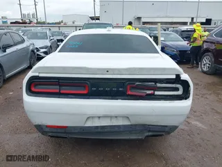 2015 Dodge Challenger SXT Plus with VIN 2C3CDZBG9FH713343, listed as a IAAI auction lot 41891760 with 152,620 mi miles. Bid and sale history available at carsss.com. Image 16.