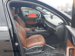 2018 Audi Q7 Premium Plus with VIN WA1LAAF71JD034960, listed as a IAAI auction lot 42075816 with 107,481 mi miles. Bid and sale history available at carsss.com. Image 5.