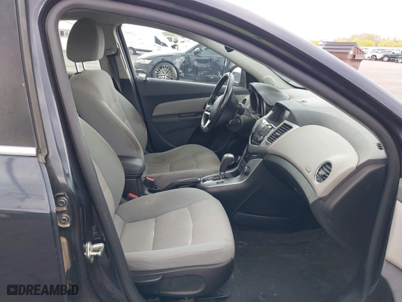 2014 Chevrolet Cruze ECO with VIN 1G1PH5SB6E7143822, listed as a IAAI auction lot 41928620 with 162,580 mi miles. Bid and sale history available at carsss.com. Image 5.