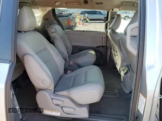 2019 Toyota Sienna XLE Auto Access Seat with VIN 5TDYZ3DC4KS993338, listed as a Copart auction lot 44029395 with 71,430 mi miles and Salvage Title. Bid and sale history available at carsss.com. Image 11.