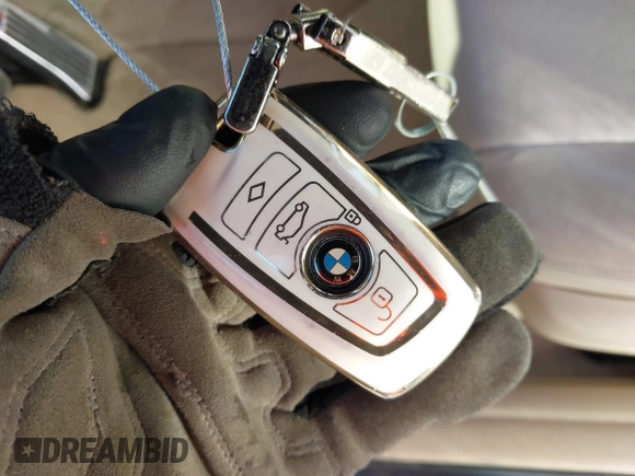 2014 BMW 5 Series 528i xDrive with VIN WBA5A7C56ED219397, listed as a IAAI auction lot 41187016 with 140,814 mi miles and . Bid and sale history available at DreamBid. Image 11.