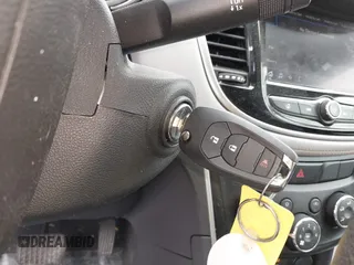 2021 Chevrolet Trax LT с VIN KL7CJPSB8MB305061, выставлен на аукционе IAAI как лот 42355379 с пробегом 130 885 миль миль и . История ставок и продаж доступна на DreamBid. Изображение 11.