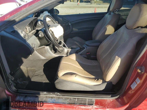 1999 Mercury Cougar z VIN 1ZWHT61L9X5630028, wystawiony jako Copart lot #80844944 z przebiegiem Nie podano mil oraz Szkody całkowita. Historia ofert i sprzedaży dostępna na DreamBid. Obrazek 7.