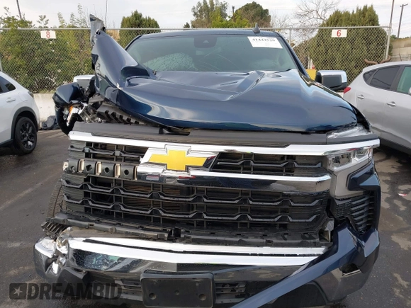 2022 Chevrolet Silverado 1500 LT with VIN 1GCPACED4NZ526840, listed as a IAAI auction lot 41444529 with 22,393 mi miles. Bid and sale history available at carsss.com. Image 12.