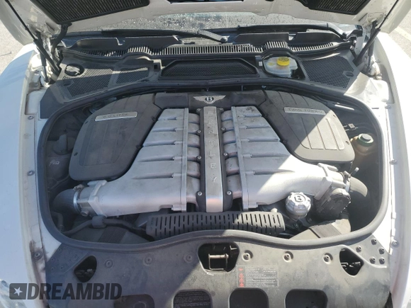 2008 Bentley Flying Spur with VIN SCBBR93W08C051630, listed as a Copart auction lot 52567205 with 29,612 mi miles and Salvage Title. Bid and sale history available at DreamBid. Image 11.