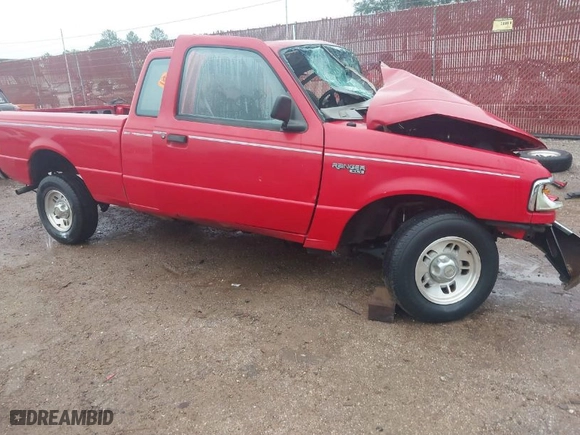 1997 Ford Ranger XL with VIN 1FTCR14A8VPA82103, listed as a IAAI auction lot 40809996 with 1 mi miles. Bid and sale history available at carsss.com. Image 1.