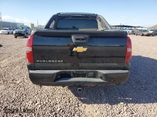 2012 Chevrolet Avalanche LTZ with VIN 3GNMCGE02CG303542, listed as a Copart auction lot 70041504 with 225,233 mi miles and Salvage Title. Bid and sale history available at carsss.com. Image 6.