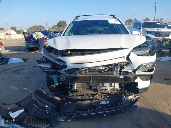 2020 Hyundai Kona Ultimate with VIN KM8K53A55LU556724, listed as a IAAI auction lot 41370388 with 23,651 mi miles. Bid and sale history available at carsss.com. Image 12.