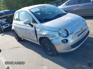 2013 FIAT 500 Pop z VIN 3C3CFFAR8DT738265, wystawiony jako IAAI lot #42136407 z przebiegiem 72 866 mil mil oraz . Historia ofert i sprzedaży dostępna na DreamBid. Obrazek 1.