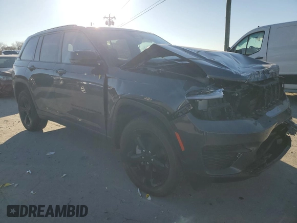2022 Jeep Grand Cherokee Laredo with VIN 1C4RJHAGXN8598721, listed as a Copart auction lot 83541784 with 5,802 mi miles and Salvage title. Bid and sale history available at DreamBid. Image 4.