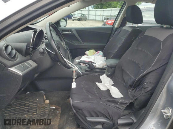 2012 Mazda 3 i Touring z VIN JM1BL1V77C1671336, wystawiony jako Copart lot #56644105 z przebiegiem 166 382 mil mil oraz Szkoda całkowita • Salvage title. Historia ofert i sprzedaży dostępna na DreamBid. Obrazek 7.