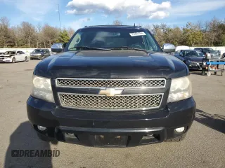 2011 Chevrolet Avalanche LS with VIN 3GNTKEE30BG243756, listed as a Copart auction lot 73990394 with 136,844 mi miles and Salvage Title. Bid and sale history available at carsss.com. Image 5.